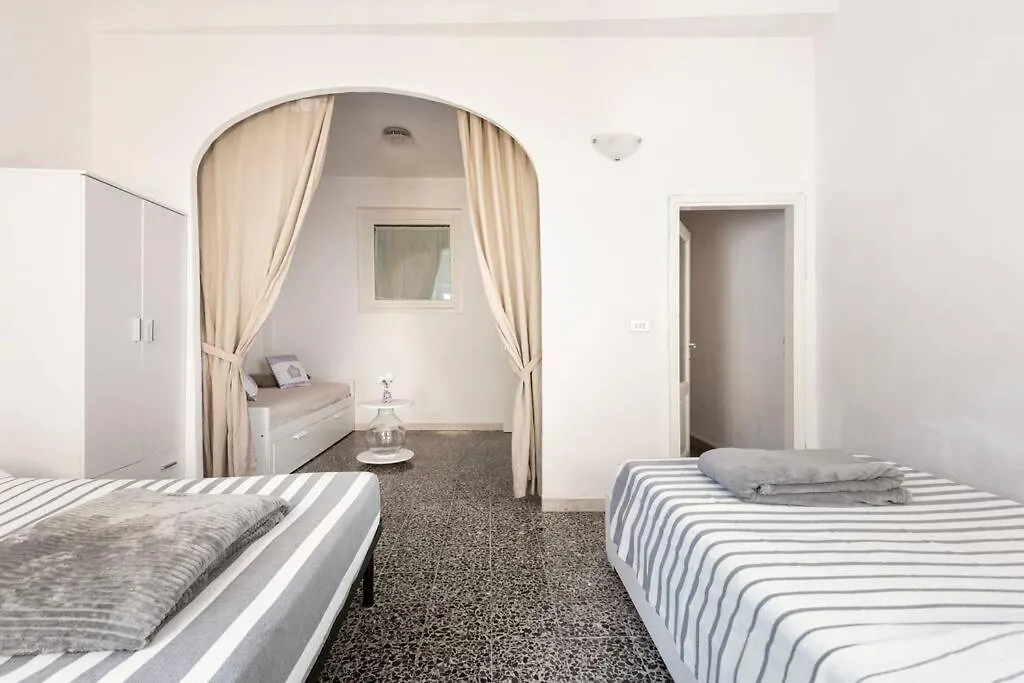 Santa Croce Apartament Floransa